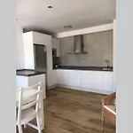 A Estrenar En Un Lugar Emblematico Lejlighed